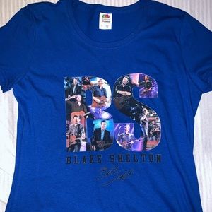 5/$15 Blake Shelton concert tee